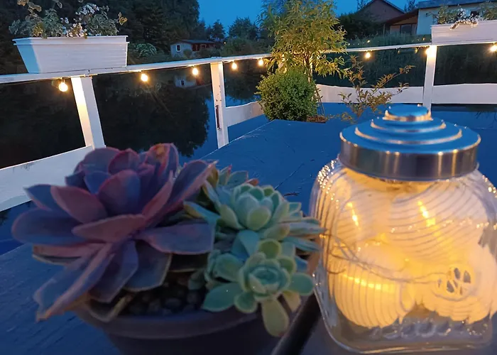 게스트하우스 Nad Morzem Zieleniewo (Kolobrzeg)