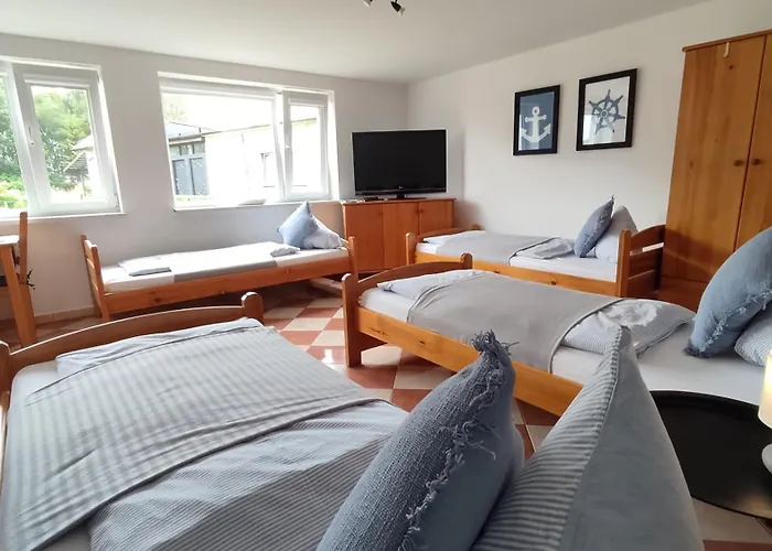 게스트하우스 Nad Morzem 3*